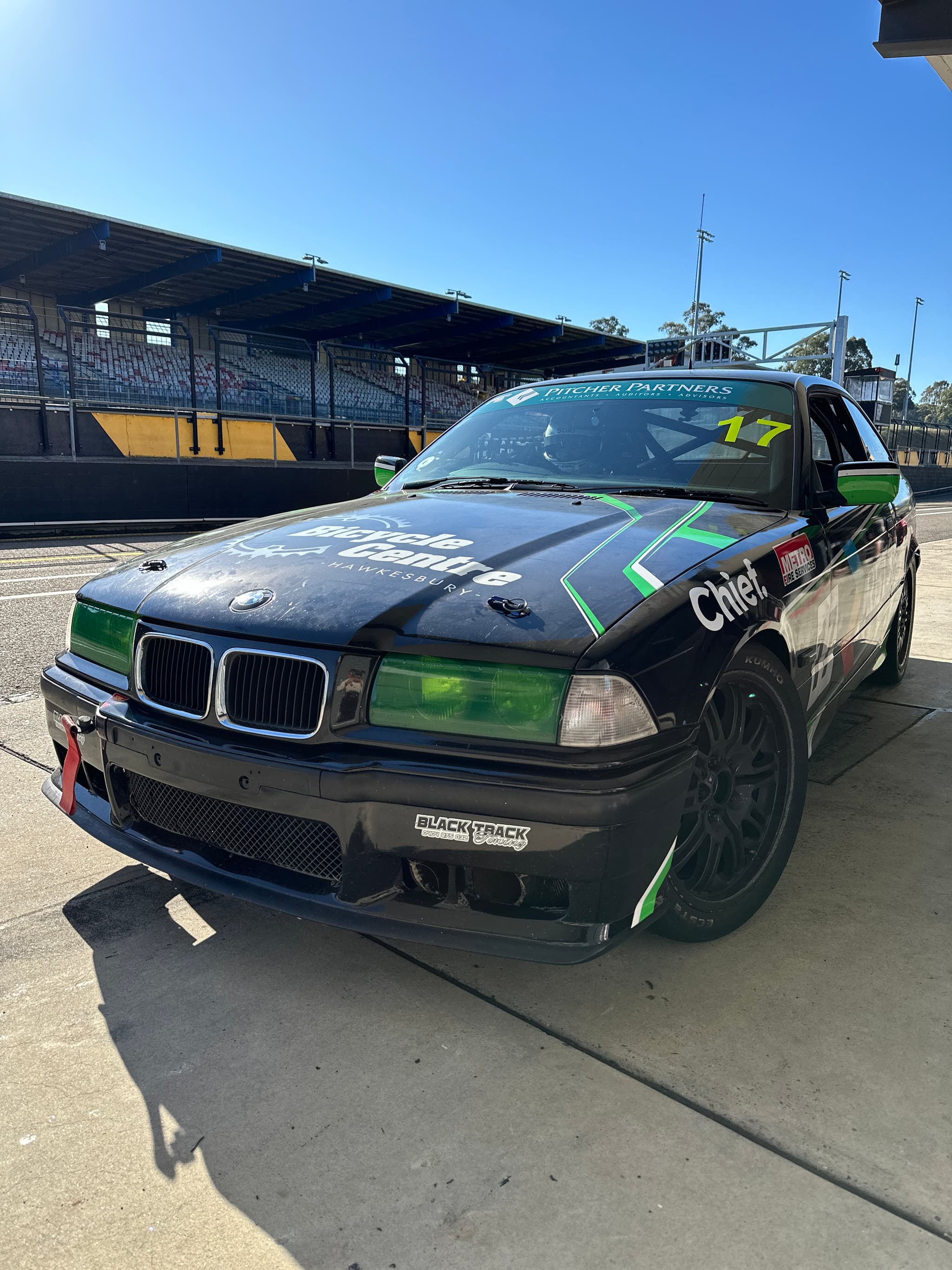 Project E36 Racing Car Front View